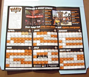 SAN FRANCISCO GIANTS CALENDARIO STAGIONE 2015 PIÙ 2 OGGETTI BONUS MISTERIOSI - Foto 1 di 2