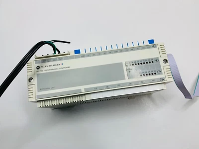 Allen-Bradley SLC 100 1745-E103 Series A  Expansion Unit - Image 1 of 4