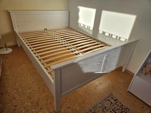 Bett 140x200 weiß mit Lattenrost, gebraucht - Bild 1 von 2