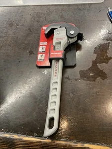 Milwaukee 48-22-7414 14" Aluminium selbsteinstellende Rohrzange - Bild 1 von 3