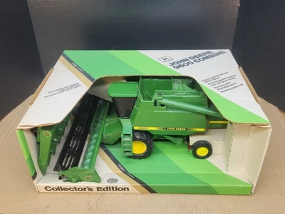 Ertl John Deere 9600 Combinar con Cabezales de Maíz y Grano 1/28 #546 Diecast 1989 Foto 1 de 4