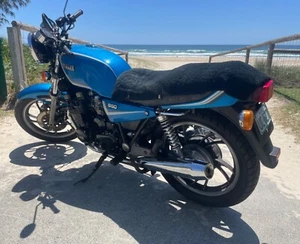 motorcycle - Picture 1 of 6
