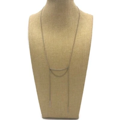 Collar colgante barra cristal tono plata BCBGeneration Foto 1 de 4