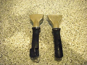 Pair of Vintage Corning Ware Twist & Lock Handles Detachable for Casserole Dish - Picture 1 of 4