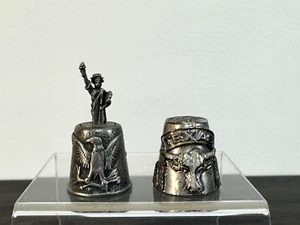 Lote de 2 dedales de peltre coleccionables, Nueva York - Estatua de la Libertad y Texas - Imagen 1 de 14