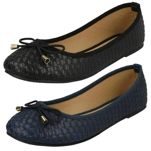 Mujer Spot On Azul Marino Estilo Bailarina Plano Zapato Con Tejido Efecto Patrón - Imagen 1 de 10