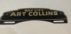 Tapa de matrícula reflectada vintage Art Collins Bay City, Michigan ~ GO435 - Imagen 1 de 6