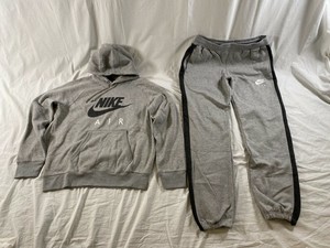Las mejores ofertas en Nike Gris trajes y conjuntos para hombres | eBay