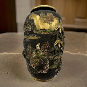 Antique Japanese Satsuma Vase with Gilded Enameled Raised Reliefs 8 inches - Picture 1 of 13