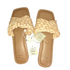 A New Day Women's sz 8 Tan Slip on Sandals New with Tags - Picture 1 of 3