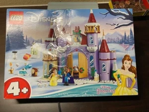 LEGO DISNEY # 43180 ~ Celebración de Invierno Castillo de Bella ~ NUEVO Ver Fotos - Imagen 1 de 1