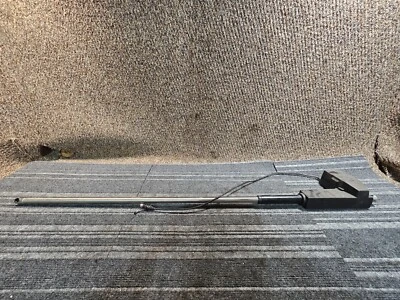 Linak LA31-U161-00 11011082 Actuator 4000 N Push/Pull IPX1 24V 3.9A - Image 1 of 4