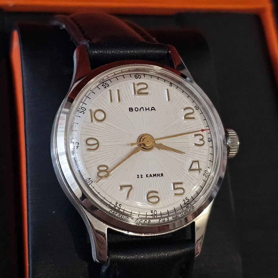 Reloj Pulsera Wostok Vostok Volna Wave 22 Joyas De Colección Soviética URSS Hombre Regalo Foto 1 de 4