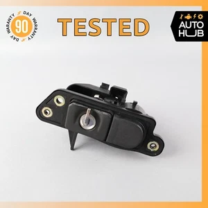 01-03 Mercedes W215 CL55 AMG CL500 S55 tapa maletero bloqueo pestillo manija con llave OEM - Imagen 1 de 10
