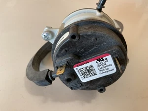 TRANE AMERICAN STANDARD C342634P62 1.25/2.25WC DUAL PRESSURE SWITCH BA20149 - Picture 1 of 5