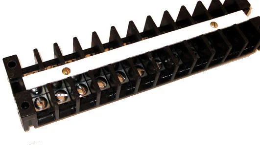 EB25B12 | General Electric Terminal Block 30A 600V 12P - Image 1 of 1