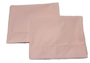 Set of 2 Pink Polycotton Pillowcases.  20 X 30 Standard/queen - Picture 1 of 6