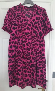 Abito rosa nero leopardato manica corta scollo a V lunghezza ginocchio taglia 18! - Foto 1 di 4