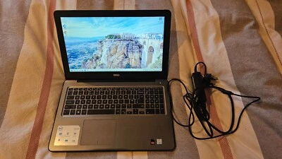 Dell laptop Inspiron 15 5000 Series. 240Gb SSD 15.6 HD Display. Windows 11 - Image 1 of 4