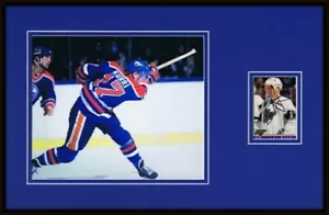 Jari Kurri Signed Framed 11x17 Photo Display Oilers - Picture 1 of 2