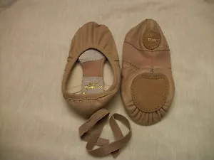 Scarpa da ballo Capezio pelle suola spaccata 2010 bambino nuova rosa o nera - Foto 1 di 2
