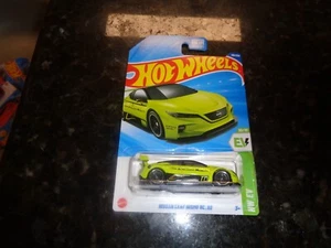 Hot Wheels 2025 Case J Nissan Leaf Nismo RC02 Regular Treasure Hunt - NEW - Picture 1 of 1