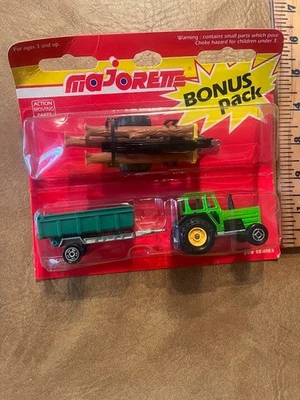 Majorette Tractor & Trailer Bonus Pack 316 - Image 1 of 4
