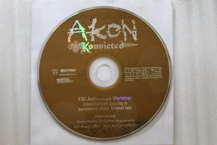 Akon Konvicted компакт-диск - Изображение 1 из 1