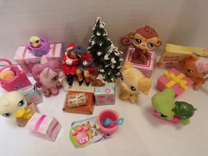 Littlest Pet Shop~Feliz Navidad~Árbol de nieve~6 mascotas~10 regalos para que abran - Imagen 1 de 7