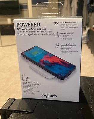 Cargador inalámbrico Logitech Powered 10W almohadilla de carga para teléfonos Apple/Samsung Foto 1 de 4