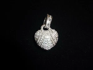 JUDITH RIPKA COLGANTE POTENCIADOR CORAZÓN HINCHADO CIRCONITA CÚBICA PLATA ESTERLINA .925 NUEVO SIN ETIQUETAS 8,5 gr - Imagen 1 de 5