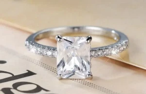 Wunderschöner Lab Created Diamant Ring versilbert Größe 5-13 - Bild 1 von 4