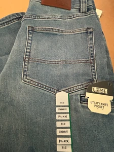 DULUTH Men's Ballroom Double Flex Armachillo Stand.Fit Jeans Mid Wash 30 x 32 - Picture 1 of 8