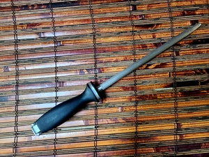 ZWILLING J.A. HENCKELS TWINS SHARPENING STEEL Solingen Germany HONING ROD - Picture 1 of 9