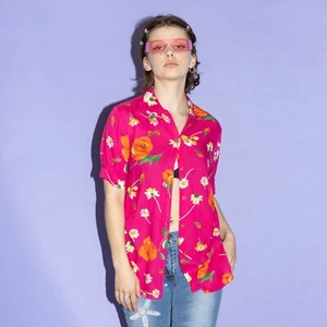 90's Vintage floral button down shirt in magenta pink - Picture 1 of 6