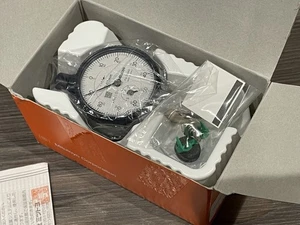 Mitutoyo Dial Indicator 1044S - Dial Indicator 5mm - 0.01mm Range. - Picture 1 of 7