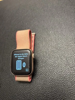 APPLE IWATCH SERIES 4 Gold Aluminium Case 40mm GPS + Armband - Bild 1 von 4