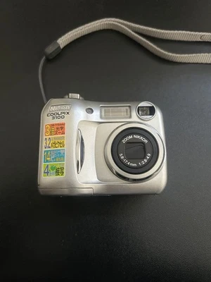 Nikon COOLPIX 3100 Digital Camera 3.2MP 3x Zoom Excellent Condition - Image 1 of 4