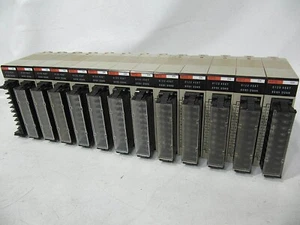 Omron PLC 16 Pt 24VDC Input Unit ID212 C200H-ID212 - Picture 1 of 6
