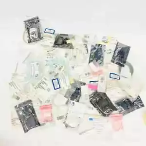 Verschiedene Schachtel SMD SMT Widerstände Chipwiderstand, Tant Chip Cap - Bild 1 von 23