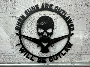 Metal Wall Art Skull Outlaw with Guns - Picture 1 of 1
