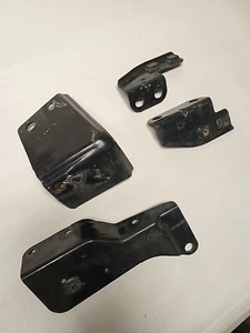 2004 Escalade Tahoe Silverado Parts Brackets Lot GMT800 GM 99-07 Brace Bracket - Picture 1 of 6