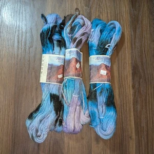 Atacama Garn handgefärbt 3 Hanks Farbe 512 blau lila schwarz Alpaka 50g 110yds - Bild 1 von 4