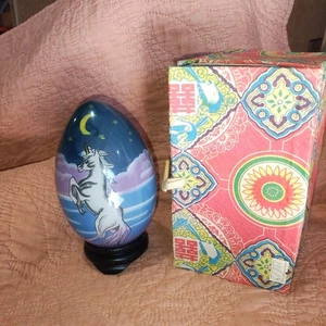 Einhorn mundgeblasenes Glas Ei - Bild 1 von 5