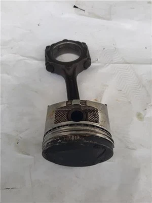 PISTÓN CON BIELA CON BIELA Daihatsu Terios (J100)(1997->2006) 1.3 Cosmic Foto 1 de 3