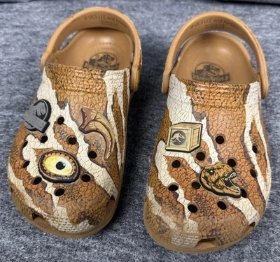 Zapato zueco Crocs Kids Fun Lab Jurassic World Classic dinosaurio niño pequeño 13 C13 Foto 1 de 4