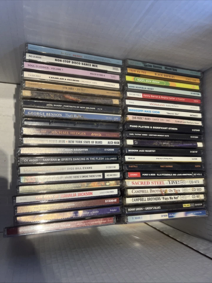 Lot of 100 - Jazz, R&B Music CDs John Coltrane, Louie Armstrong, Luther Vandross Foto 1 de 4