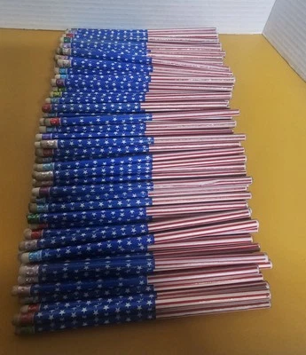 Lote de 55+ lápices vintage bandera de Estados Unidos rojo blanco y azul EE. UU. Foto 1 de 3