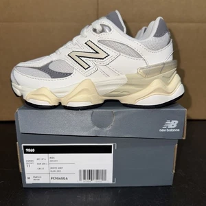 Scarpe New Balance 9060 Little bambino bianco/grigio PC9060GA taglia 11 - Foto 1 di 6