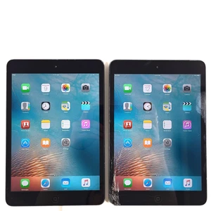 Bundle of 2 Apple iPad Mini 1st Gen 16GB 32GB Wi-Fi 7.9in Space Gray A1432 READ - Picture 1 of 18